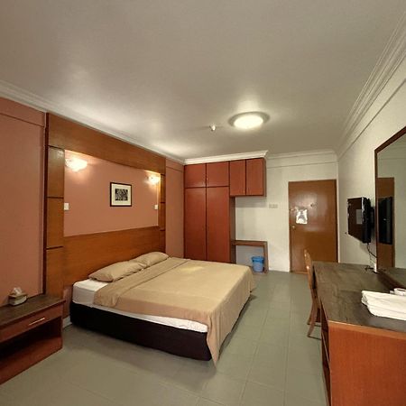 Cool Point Hotel Танах-Рата Экстерьер фото