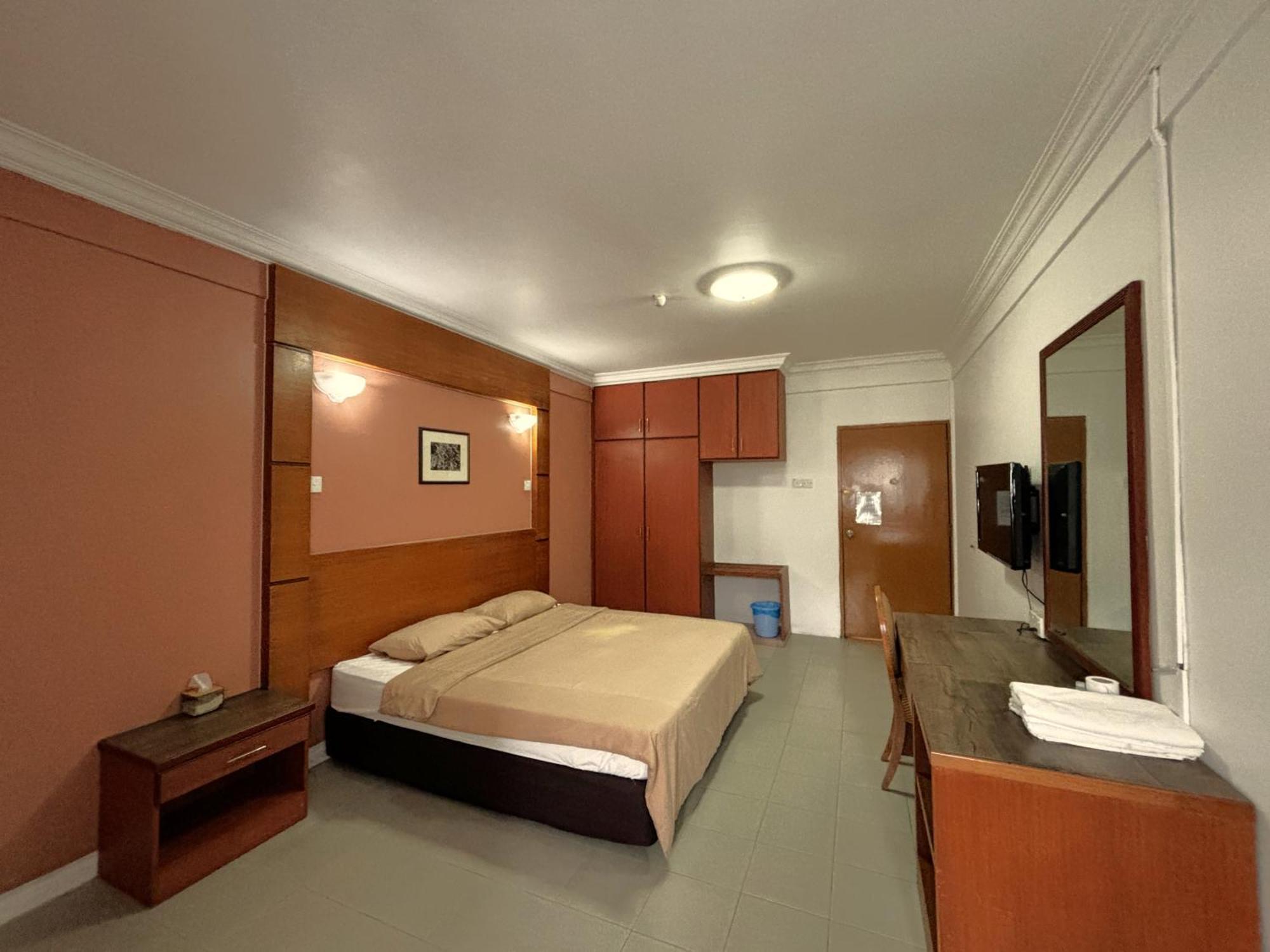 Cool Point Hotel Танах-Рата Экстерьер фото