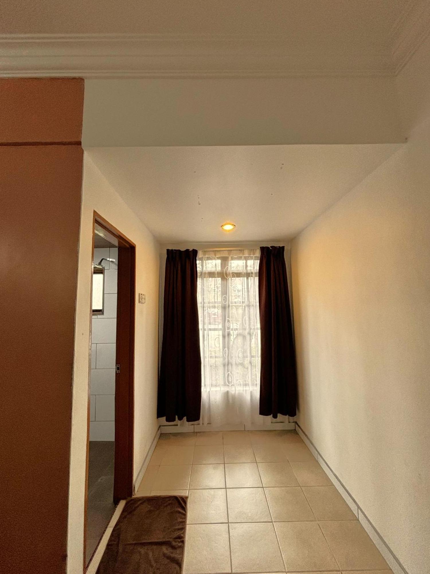 Cool Point Hotel Танах-Рата Экстерьер фото